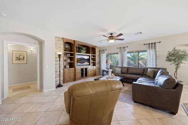 16514 W MESCAL Street, Surprise, AZ 85388