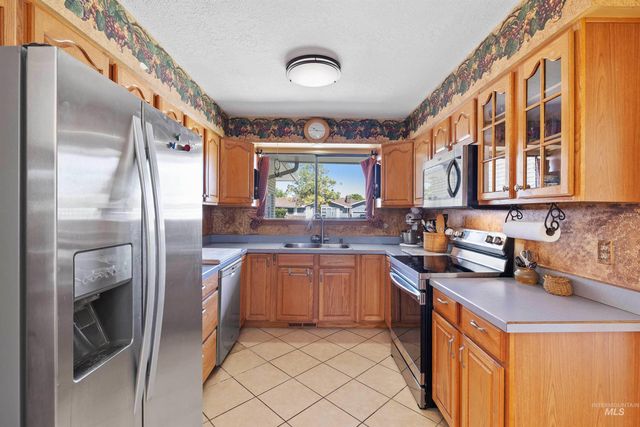 847 Rosewood Dr., Twin Falls, ID 83301