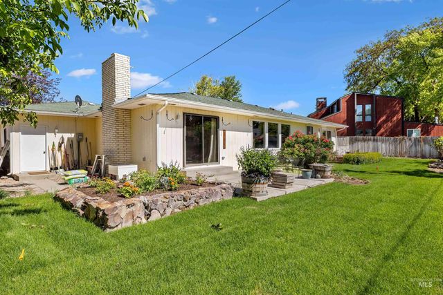 847 Rosewood Dr., Twin Falls, ID 83301