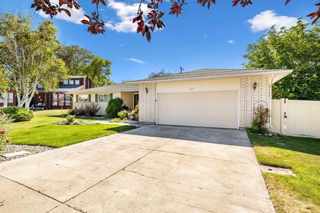 847 Rosewood Dr., Twin Falls, ID 83301
