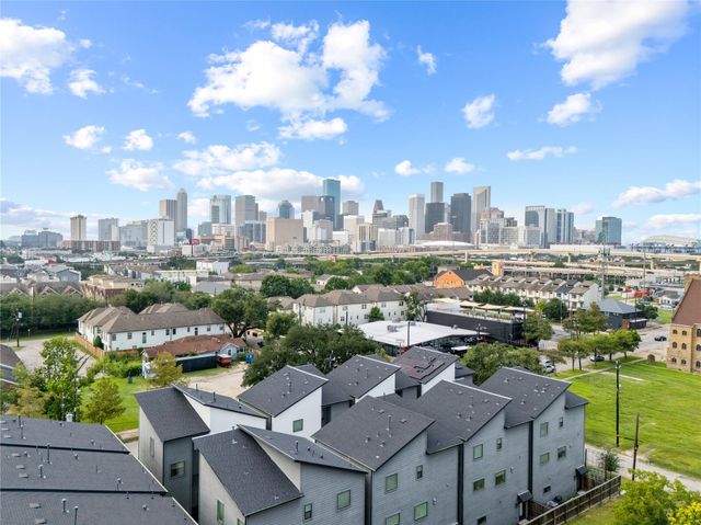 2404 Hadley Street C, Houston, TX 77003