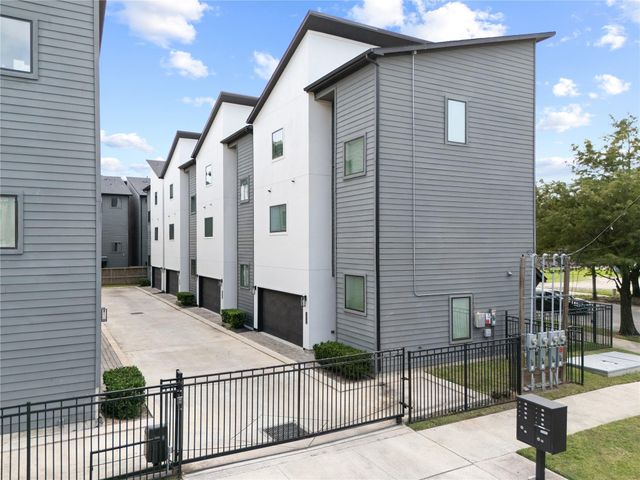 2404 Hadley Street C, Houston, TX 77003