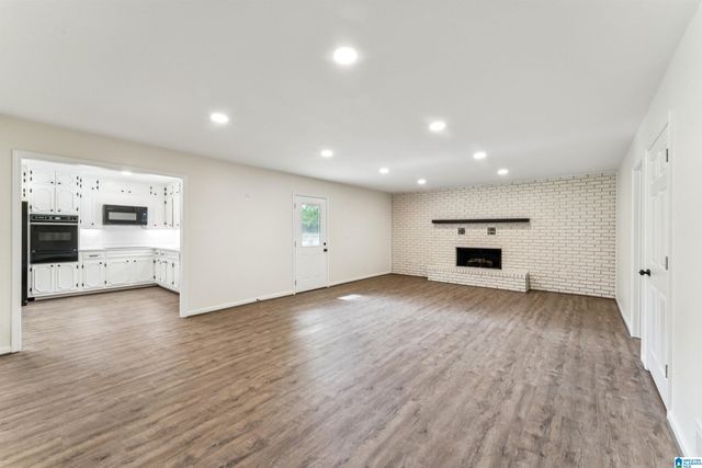 5549 ROCKWOOD DRIVE, Sylvan Springs, AL 35118