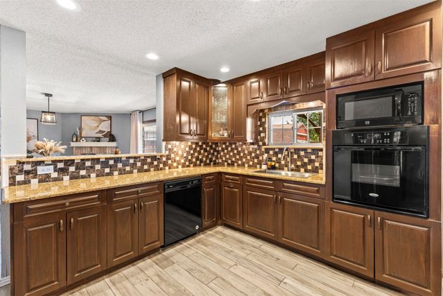 2924 Jamestown Drive, Wylie, TX 75098