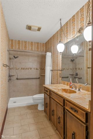 2424 Somersworth Drive, Shreveport, LA 71118