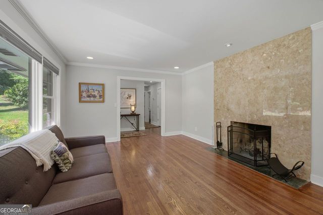 1322 Brook Forest Drive NE, Atlanta, GA 30324