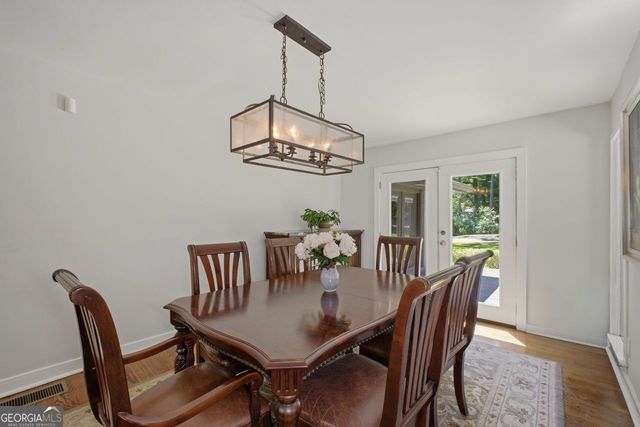 1322 Brook Forest Drive NE, Atlanta, GA 30324