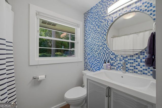 1322 Brook Forest Drive NE, Atlanta, GA 30324