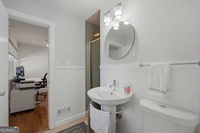 1322 Brook Forest Drive NE, Atlanta, GA 30324
