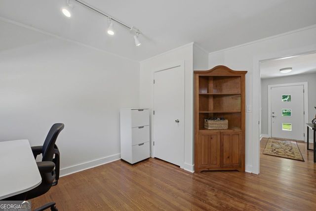 1322 Brook Forest Drive NE, Atlanta, GA 30324