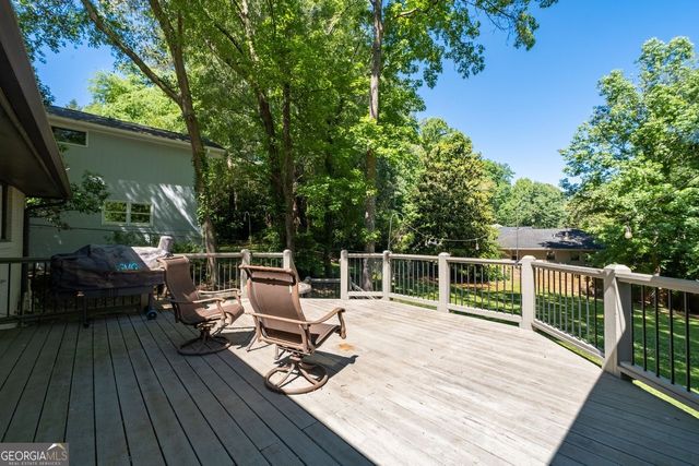 1322 Brook Forest Drive NE, Atlanta, GA 30324