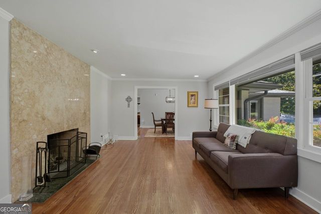 1322 Brook Forest Drive NE, Atlanta, GA 30324