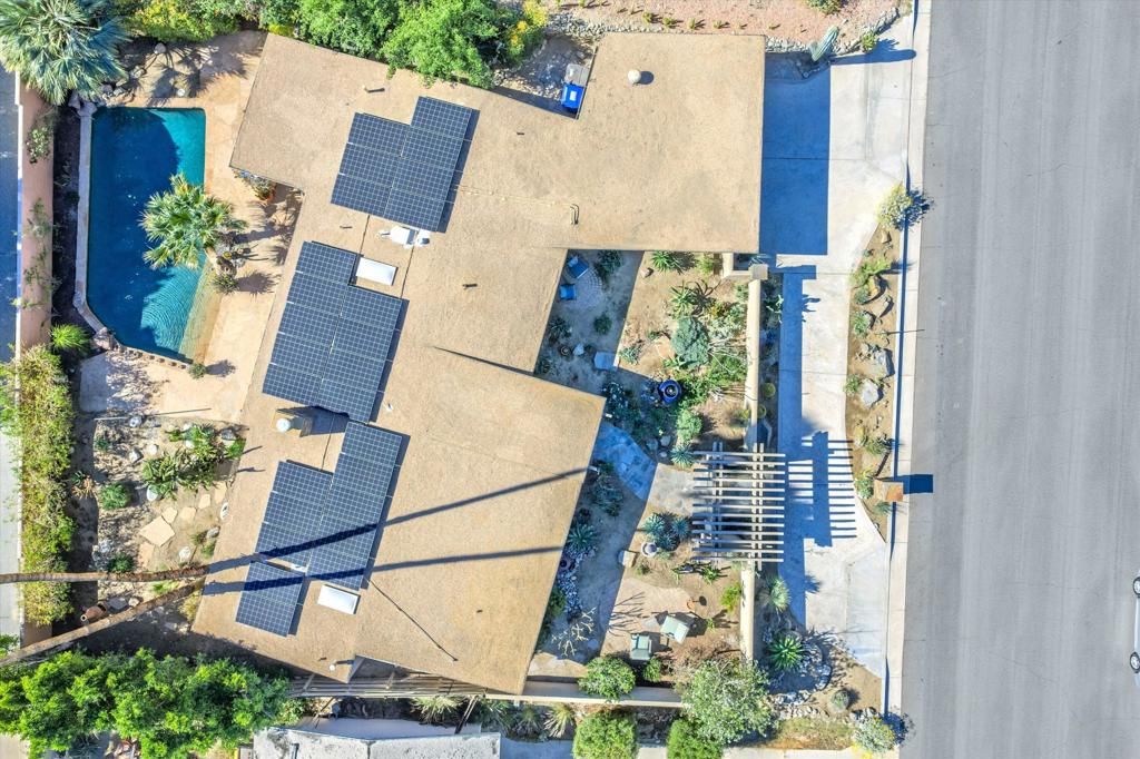 Image 43 of property listing at 47963 Sun Corral Trail, Palm Desert, CA 92260