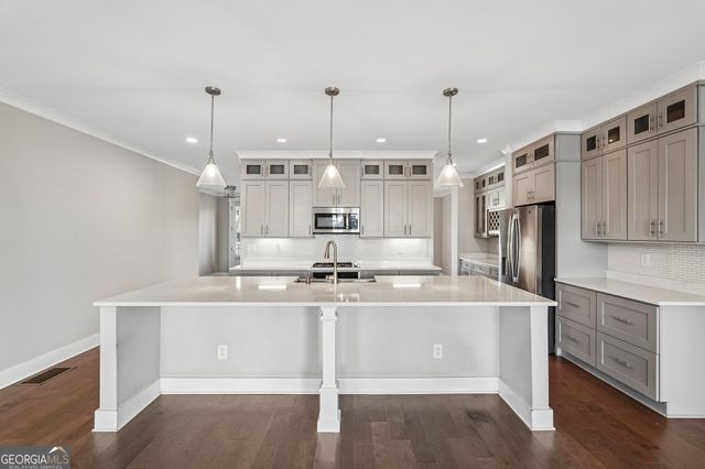 6075 Webster Circle, Norcross, GA 30071