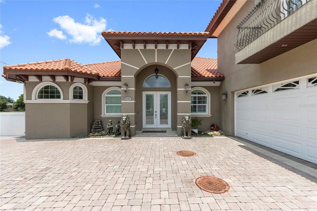 2101 W BEARSS AVENUE, Tampa, FL 33618