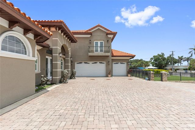 2101 W BEARSS AVENUE, Tampa, FL 33618