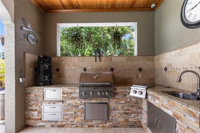 2101 W BEARSS AVENUE, Tampa, FL 33618