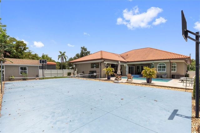 2101 W BEARSS AVENUE, Tampa, FL 33618