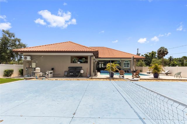 2101 W BEARSS AVENUE, Tampa, FL 33618