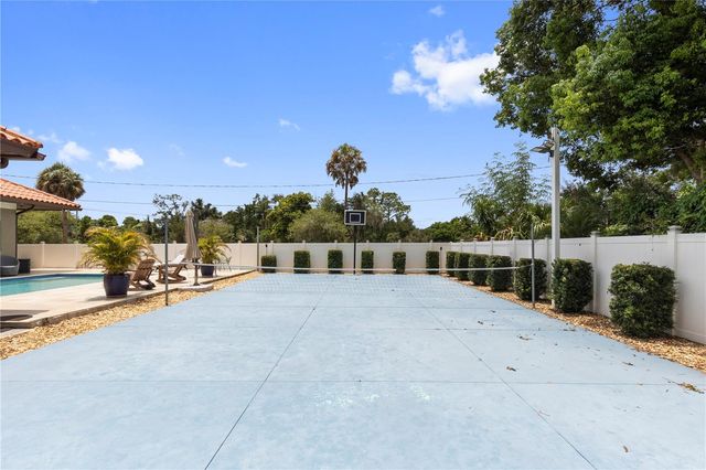 2101 W BEARSS AVENUE, Tampa, FL 33618