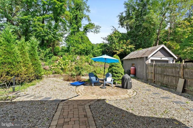 104 SCHOOL LN, Trenton, NJ 08618