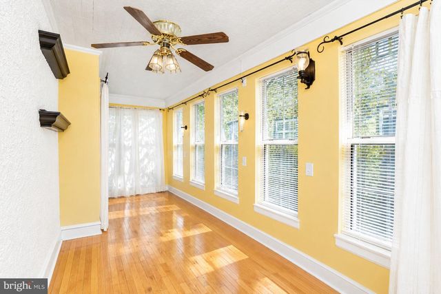 104 SCHOOL LN, Trenton, NJ 08618