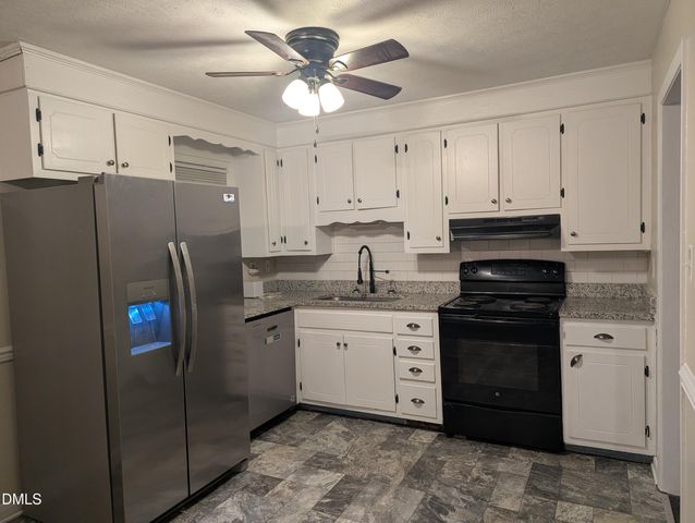 1020 Riverside Circle, Spring Lake, NC 28390