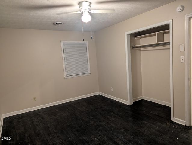 1020 Riverside Circle, Spring Lake, NC 28390