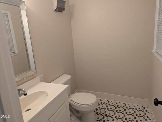 1020 Riverside Circle, Spring Lake, NC 28390
