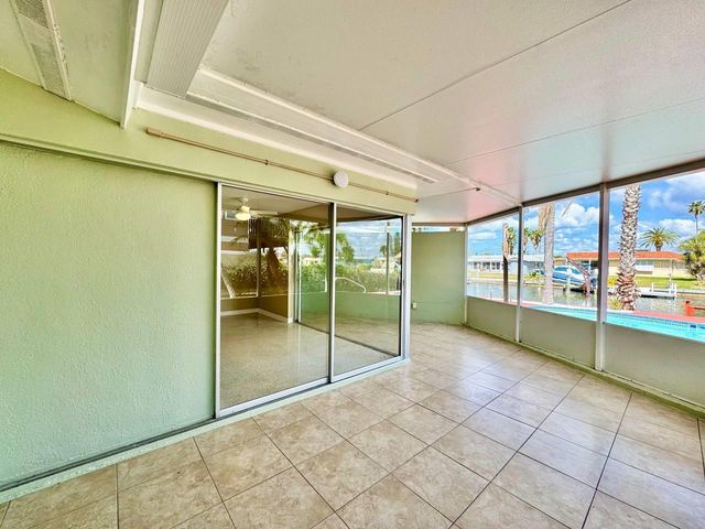 4121 HEADSAIL DRIVE, New Port Richey, FL 34652