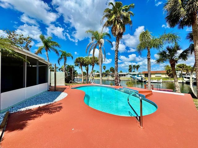 4121 HEADSAIL DRIVE, New Port Richey, FL 34652