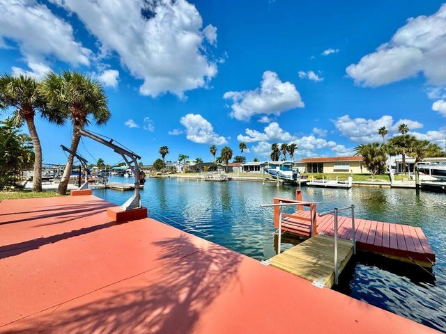 4121 HEADSAIL DRIVE, New Port Richey, FL 34652