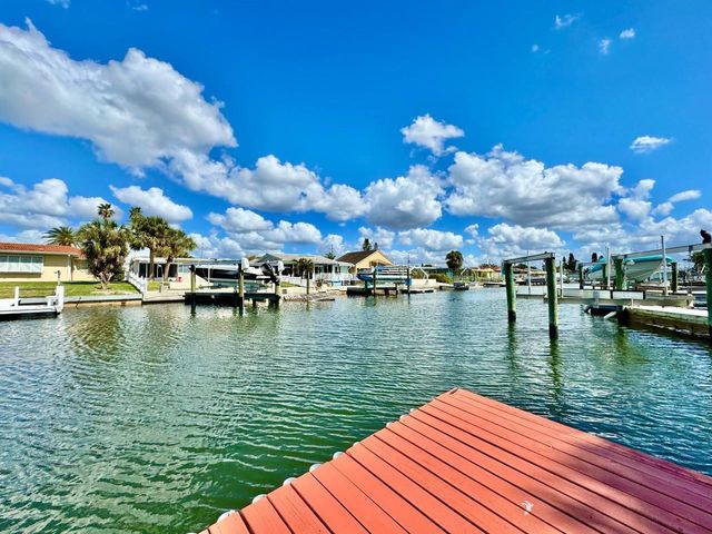 4121 HEADSAIL DRIVE, New Port Richey, FL 34652