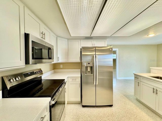 4121 HEADSAIL DRIVE, New Port Richey, FL 34652