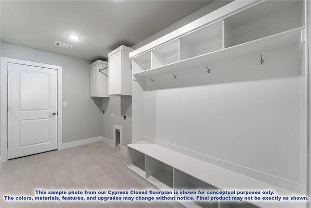 1017 Marquis Avenue, Lowell, AR 72745