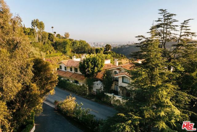 1401 Bel Air Road, Los Angeles, CA 90077