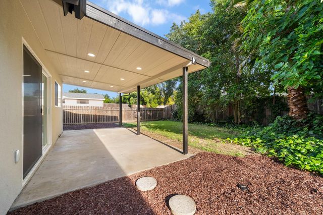 8144 Highwood Way, Orangevale, CA 95662
