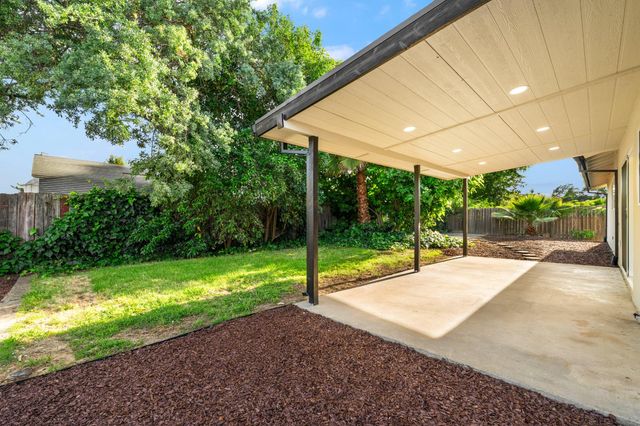 8144 Highwood Way, Orangevale, CA 95662