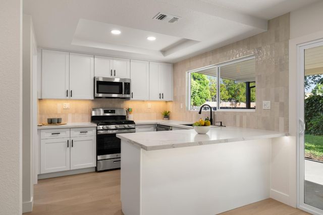 8144 Highwood Way, Orangevale, CA 95662