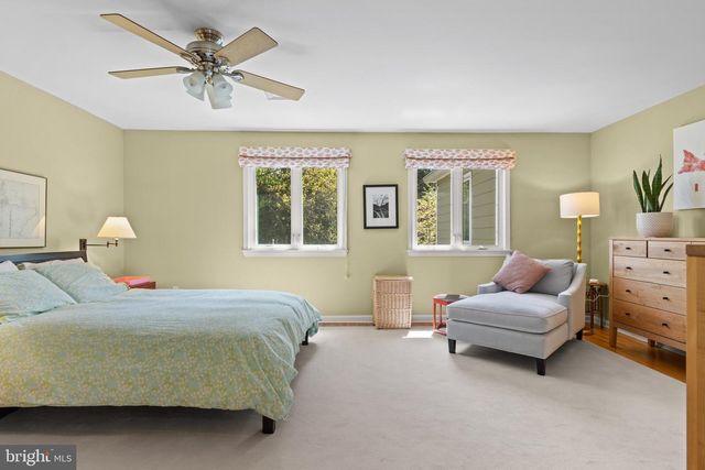 230 E BEECHTREE LN, Wayne, PA 19087