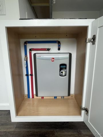 281 Ohio Street, Ypsilanti, MI 48198