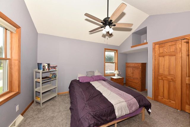 657 First STREET, Hartford, WI 53027