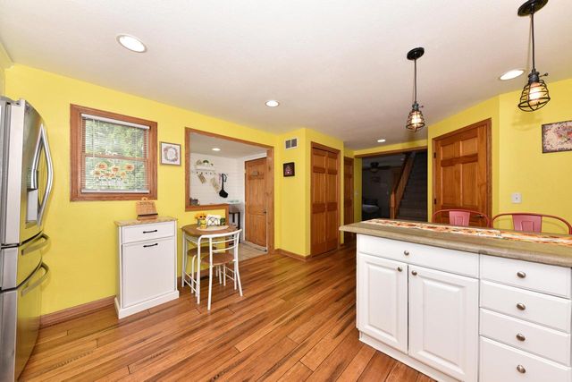 657 First STREET, Hartford, WI 53027