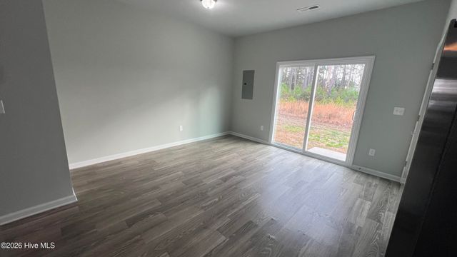 159 Buckhorn Avenue, Holly Ridge, NC 28445