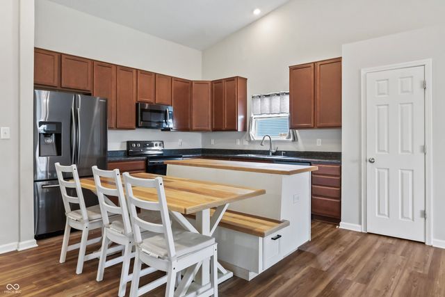 1345 W Jade Drive, Fortville, IN 46040