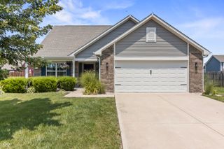 1345 W Jade Drive, Fortville, IN 46040