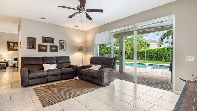 4411 Stone Ridge Way, Weston, FL 33331