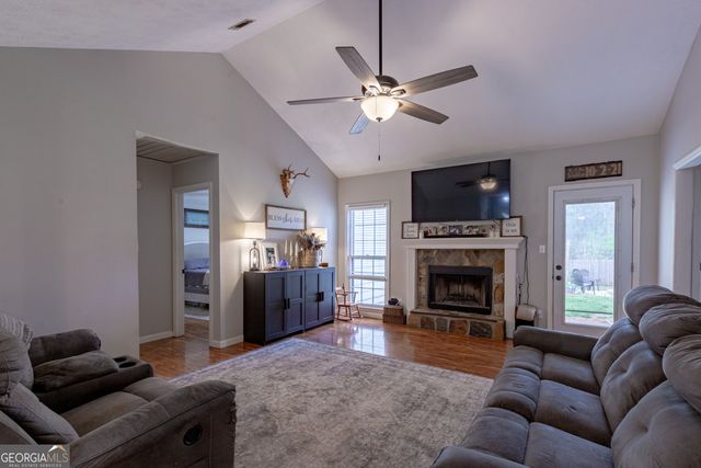 205 Wagon Wheel Trail, Senoia, GA 30276