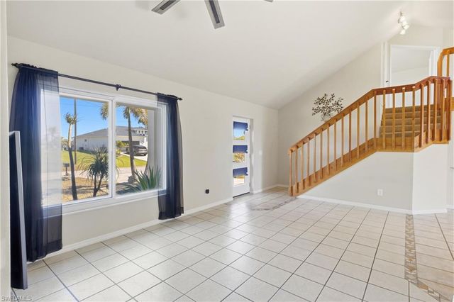 2006 NW 21st AVE, Cape Coral, FL 33993