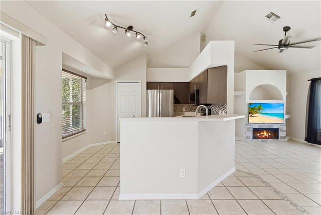 2006 NW 21st AVE, Cape Coral, FL 33993